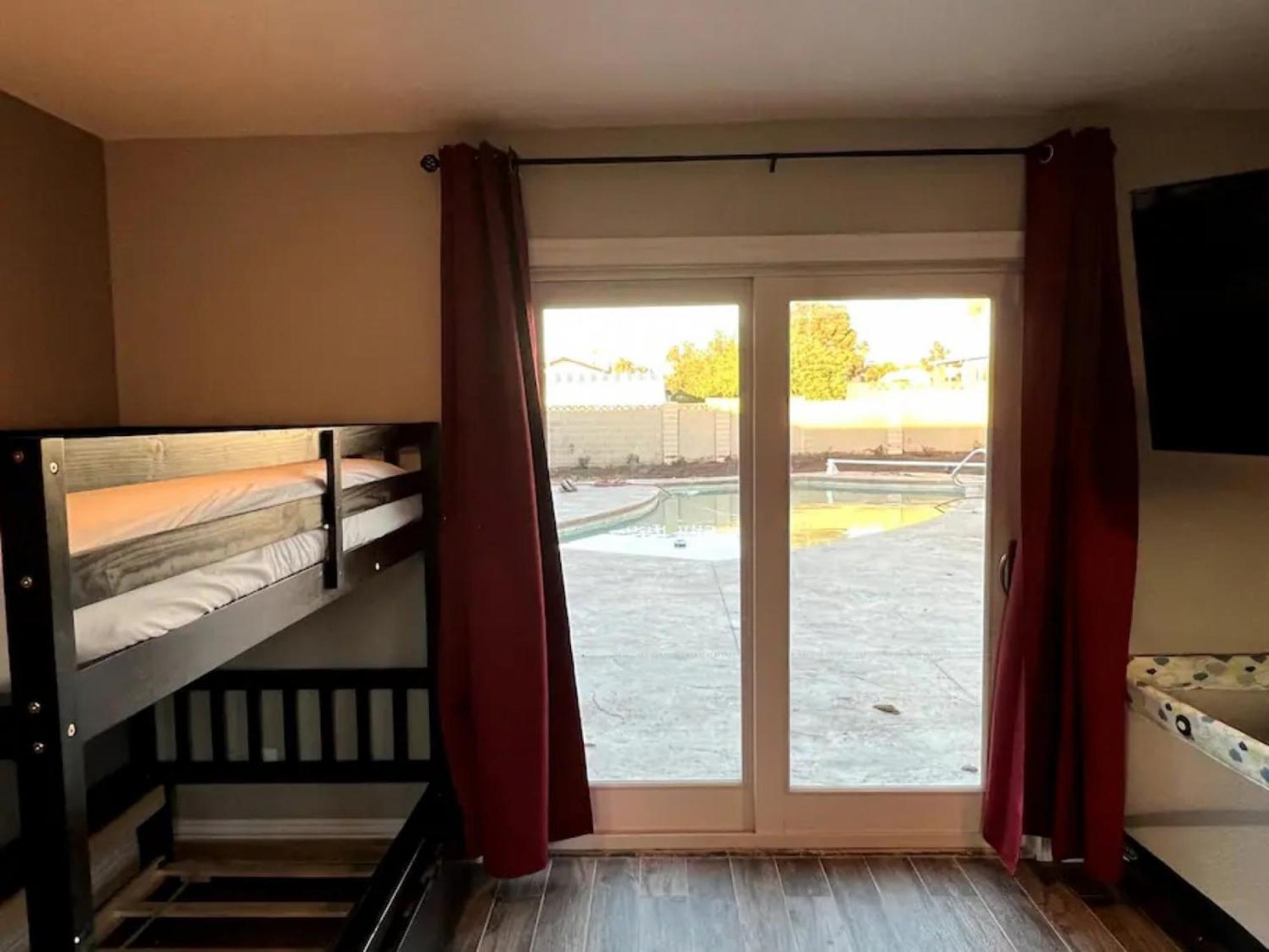 Lux Private Home - Pool, Billiards, 8 Smart Tvs, Board Games, Cotton Bedding - The Stone Sanctuary At Mccullough Hills Trailhead ラスベガス エクステリア 写真