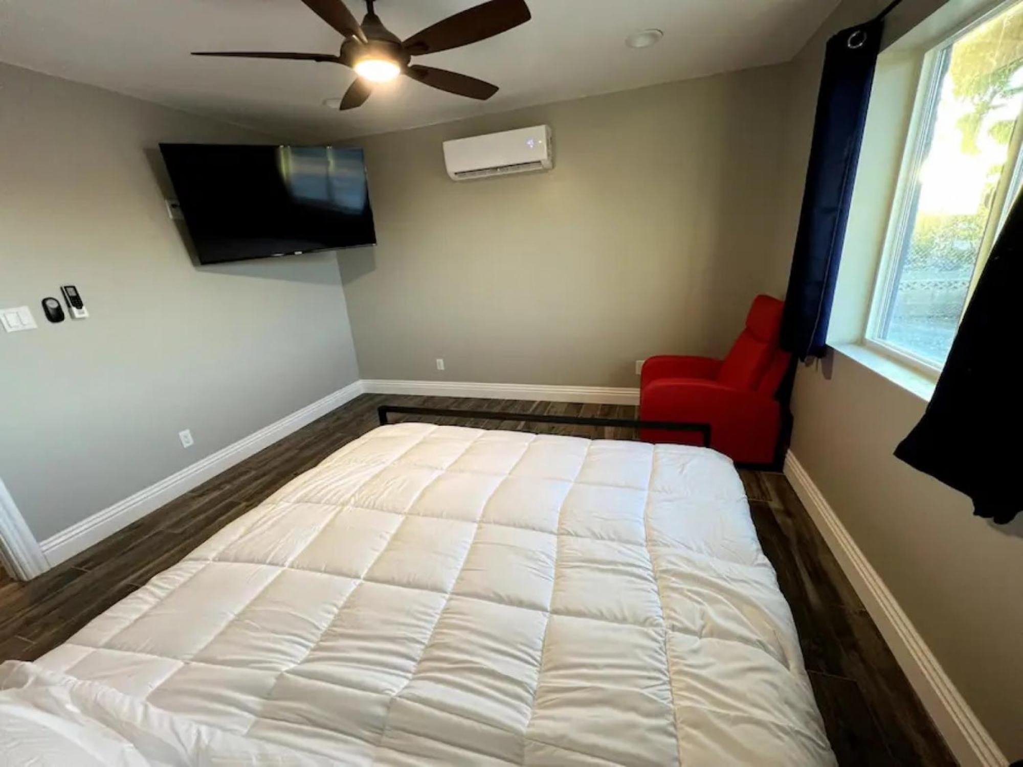 Lux Private Home - Pool, Billiards, 8 Smart Tvs, Board Games, Cotton Bedding - The Stone Sanctuary At Mccullough Hills Trailhead ラスベガス エクステリア 写真
