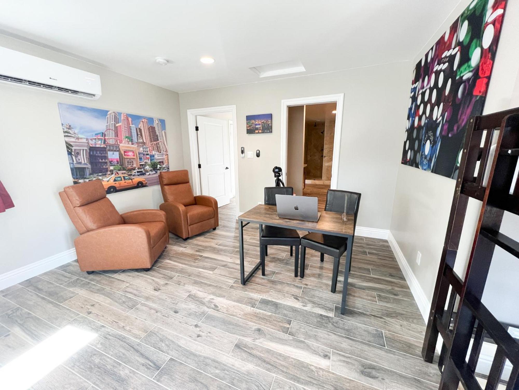 Lux Private Home - Pool, Billiards, 8 Smart Tvs, Board Games, Cotton Bedding - The Stone Sanctuary At Mccullough Hills Trailhead ラスベガス エクステリア 写真