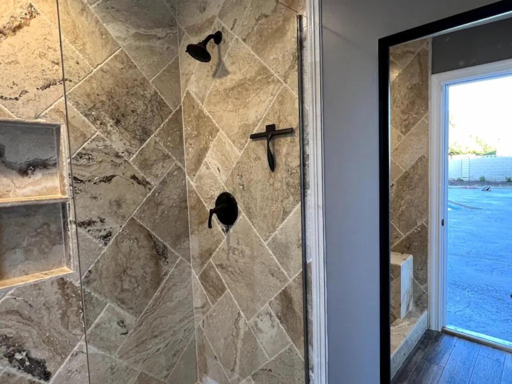 Lux Private Home - Pool, Billiards, 8 Smart Tvs, Board Games, Cotton Bedding - The Stone Sanctuary At Mccullough Hills Trailhead ラスベガス エクステリア 写真