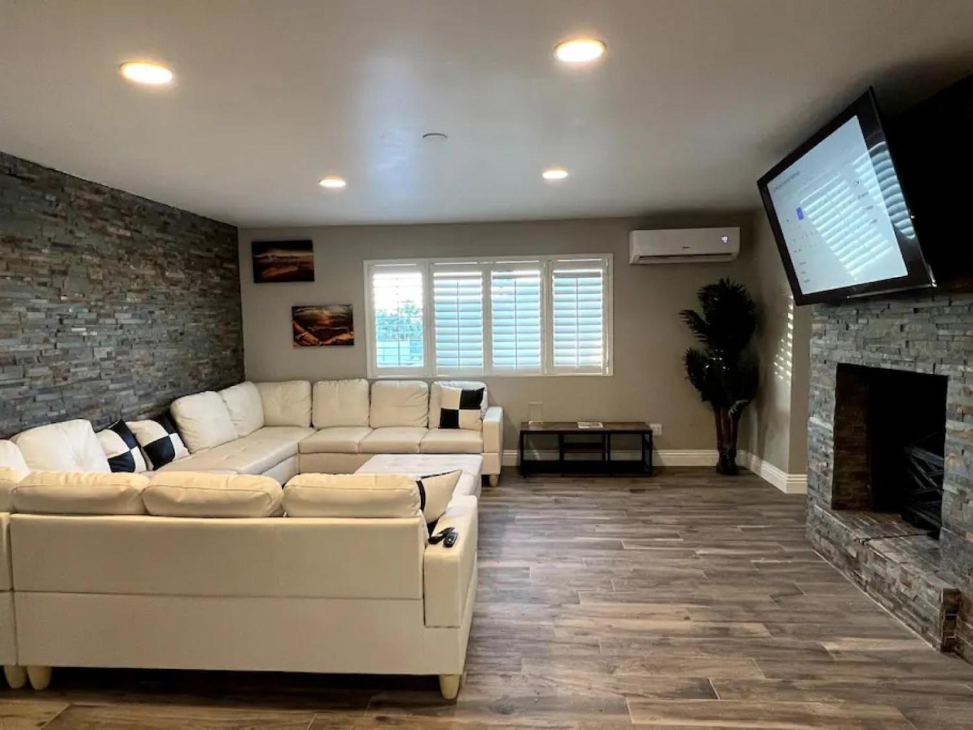 Lux Private Home - Pool, Billiards, 8 Smart Tvs, Board Games, Cotton Bedding - The Stone Sanctuary At Mccullough Hills Trailhead ラスベガス エクステリア 写真